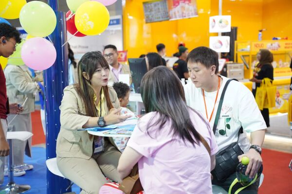 BOOTH-INTERACTION-DSC06097