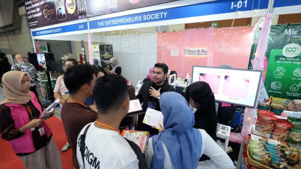 BOOTH-INTERACTION-DSCF0733