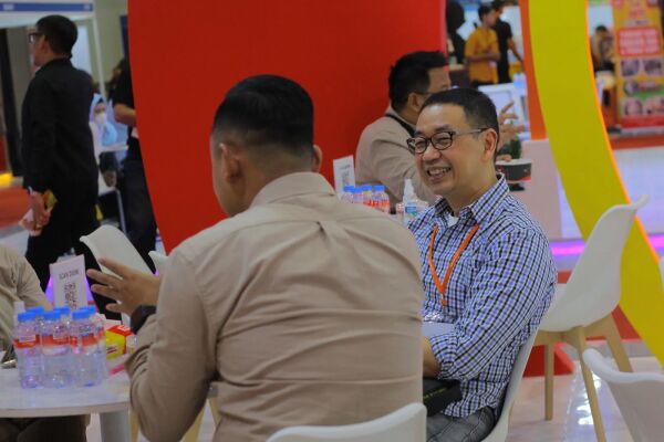 BOOTH-INTERACTION-IMG_5071