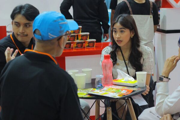 BOOTH-INTERACTION-IMG_5115