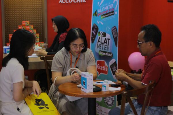 BOOTH-INTERACTION-IMG_5271