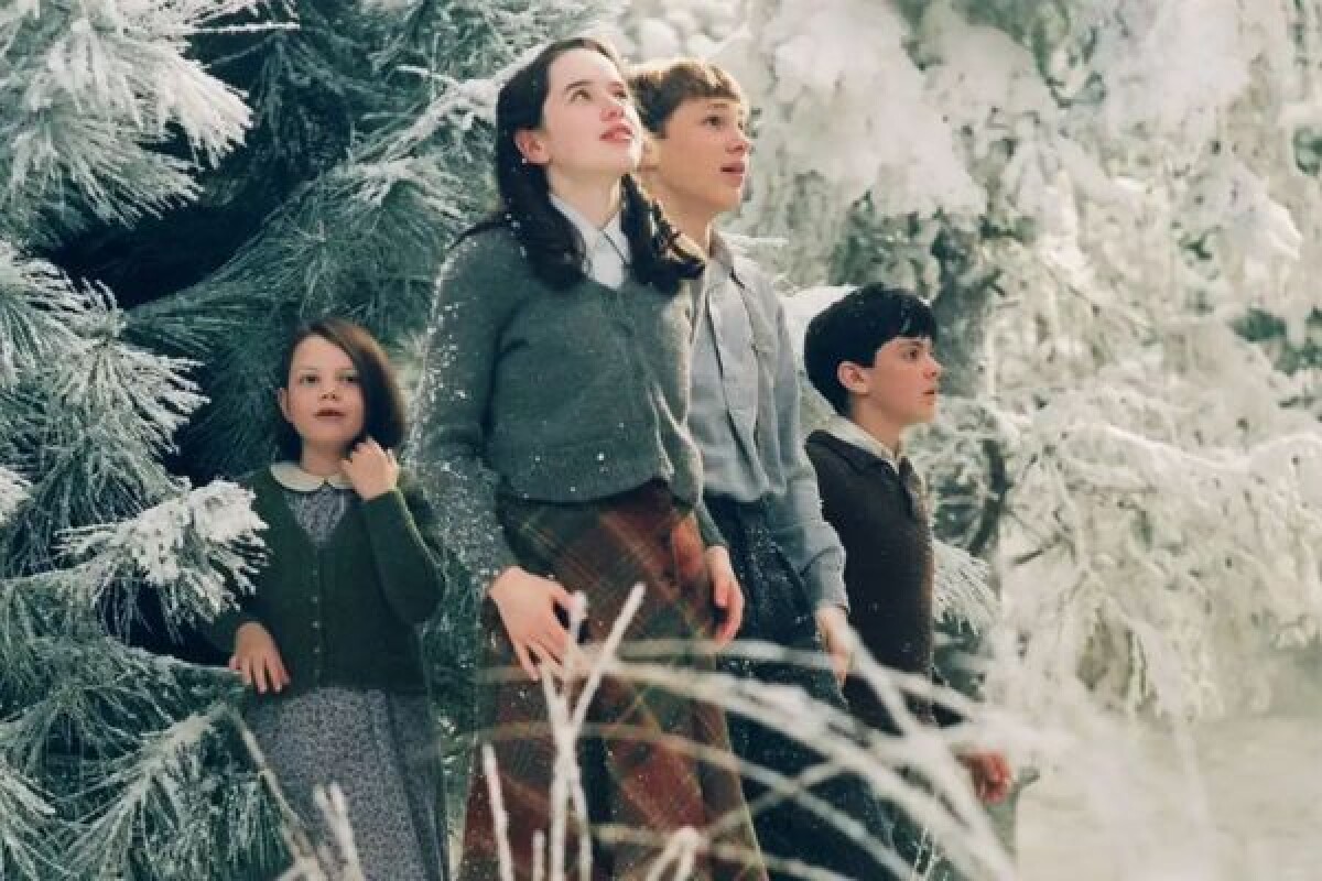 Film Fantasi Terbaik