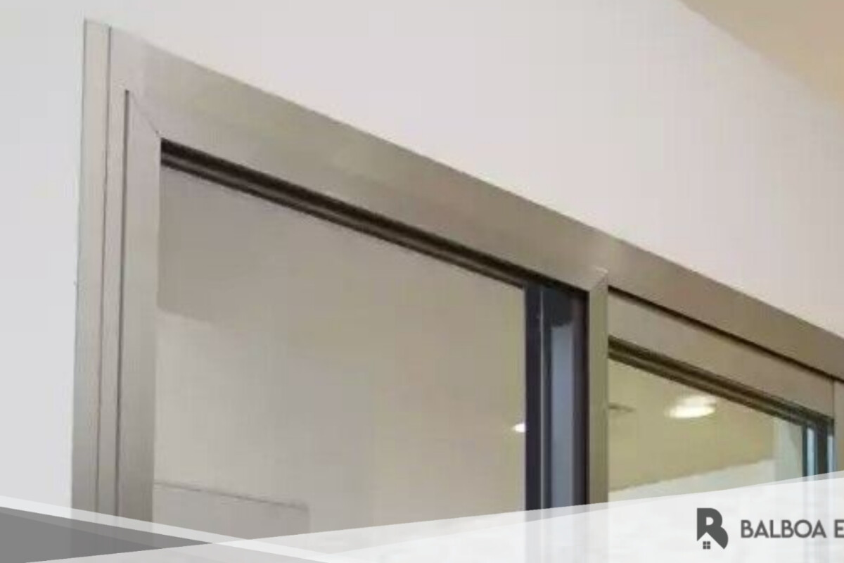 Perbedaan Kayu dan Alumunium Sebagai Bahan Kusen Rumah