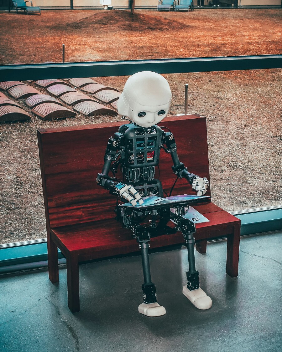 Constitutional AI dan Janji Anthropic untuk Model yang Bisa Dipercaya
